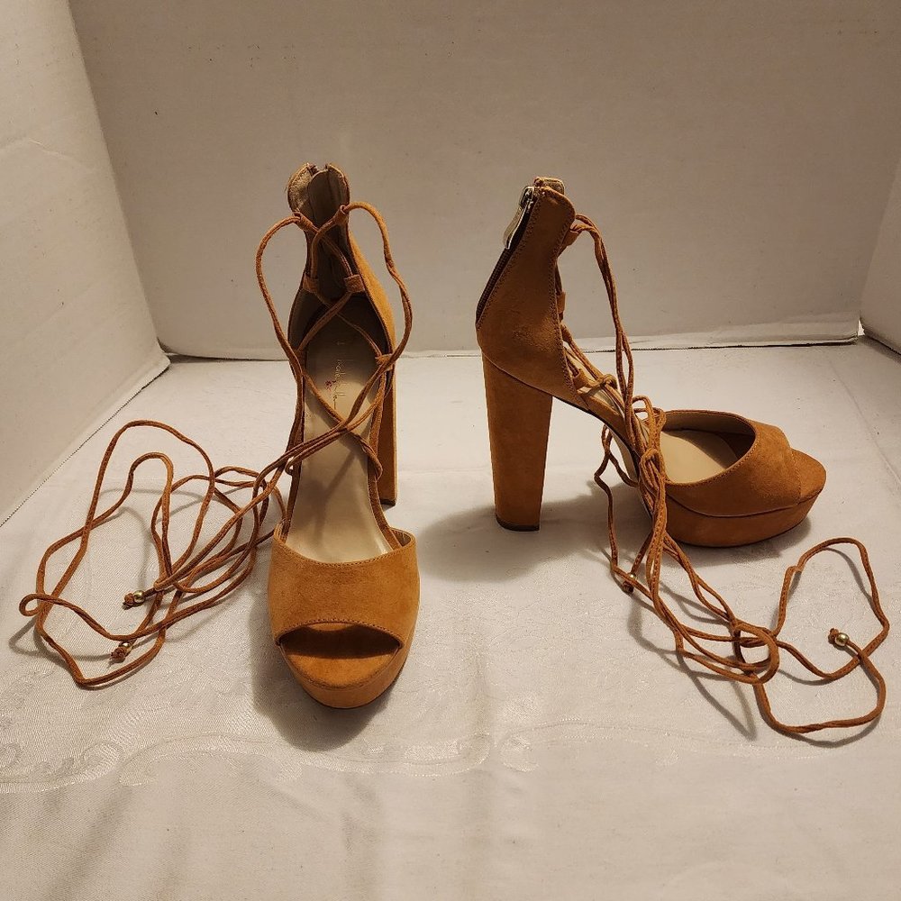 Size 10 M N by Nicole Miller Sophia Gladiator Platform Heels Unworn Like New!